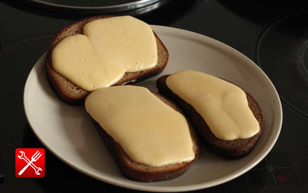 Полностью готовые бутербродики с сыром к завтраку