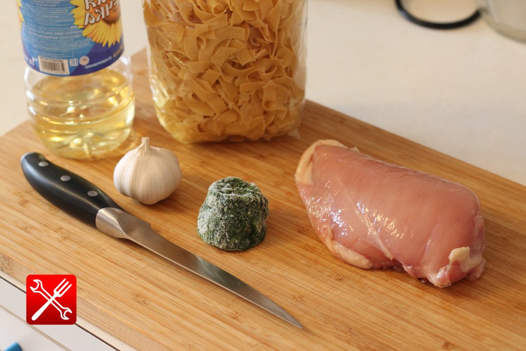 Ингредиенты для приготовления пасты с курицей